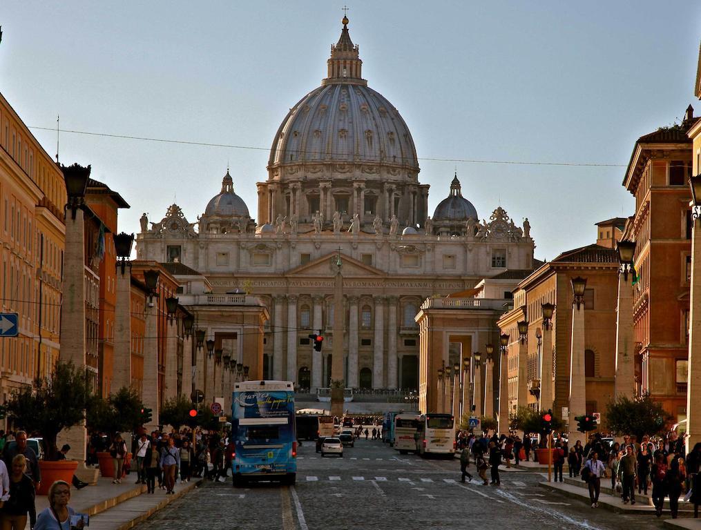 Giulio Cesare Imperatore Rome Buitenkant foto